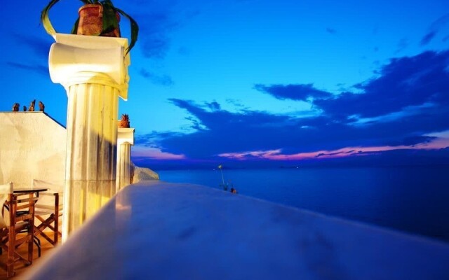 Mistral Apartments Aegina