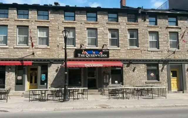 The Queen's inn