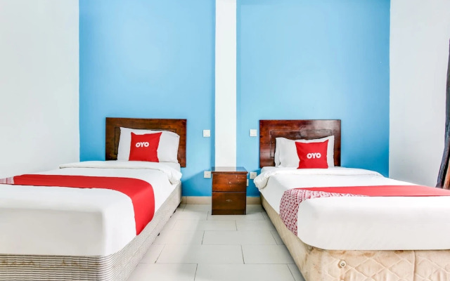 OYO 89571 Eco Palace Hotel