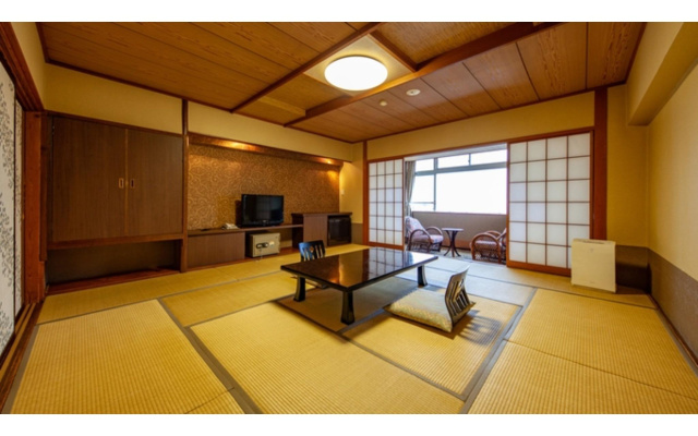 Hotel Kimura – Guest Rooms – Shibukawa