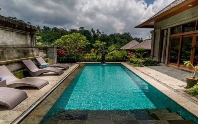 Puri Bayu Villa