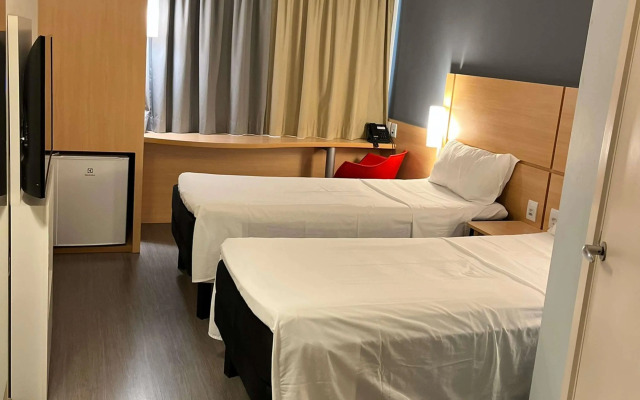 ibis Catalao