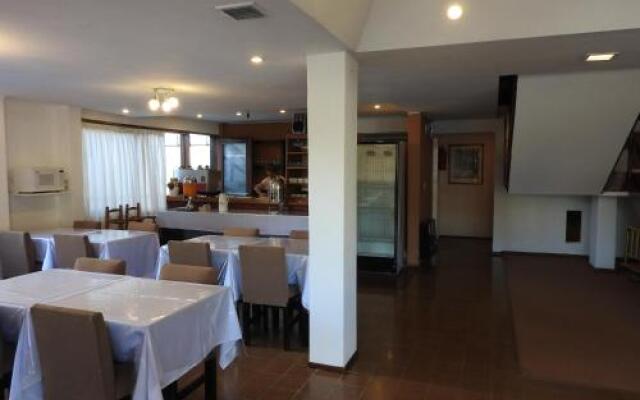 Hotel Tiburones Club