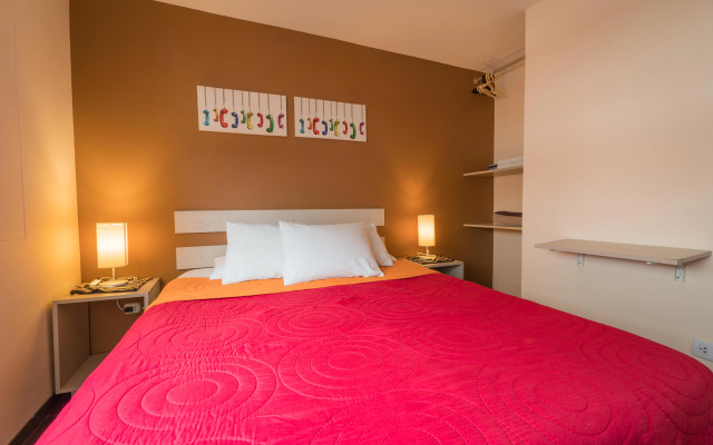 Wasi Airport Lima B&B