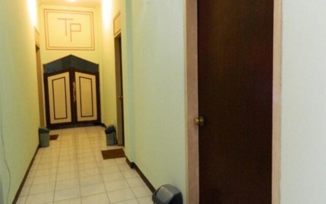 Hotel Tirtonadi Permai