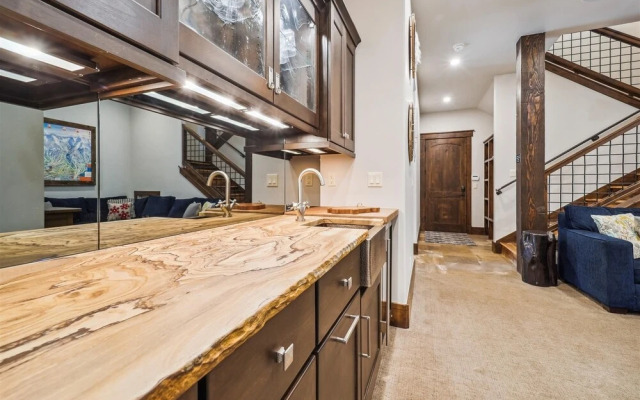 Highwoods At Shock Hill 4 Bedroom Townhouse