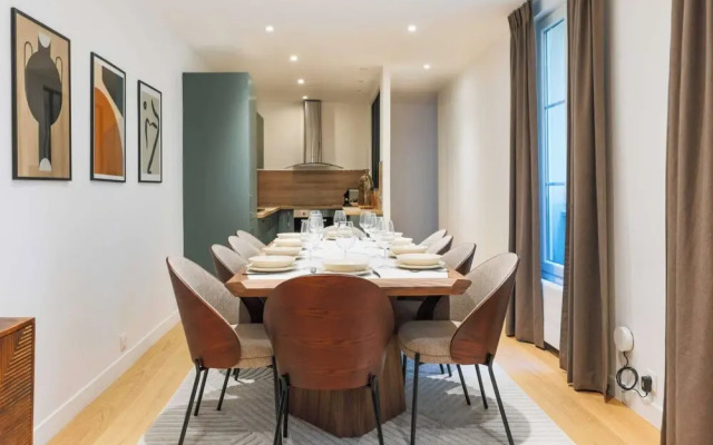 Magnificent Apartment - 4br/10p - Arc de Triomphe