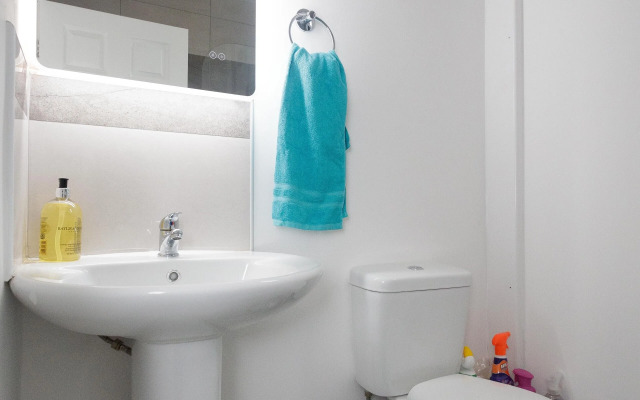 Towler House Apartments 6 Beds in 3 Bedrooms