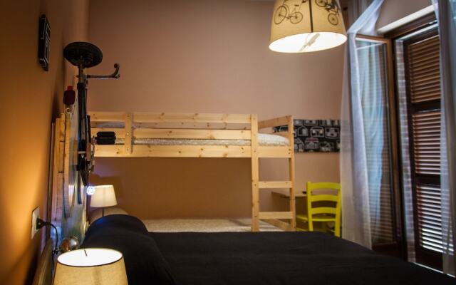 Bed and Breakfast Bric & Brac