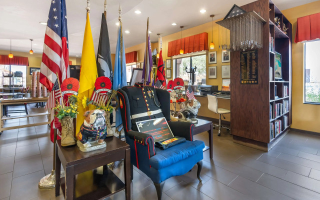 Comfort Suites Gallup East Route 66 and I-40