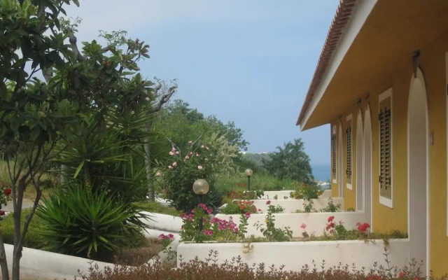 Cala Petrosa Resort