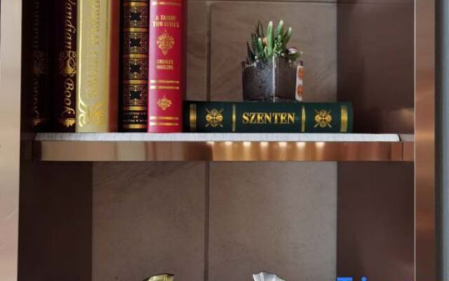 Rezen Select Haining Xucun town government Hotel