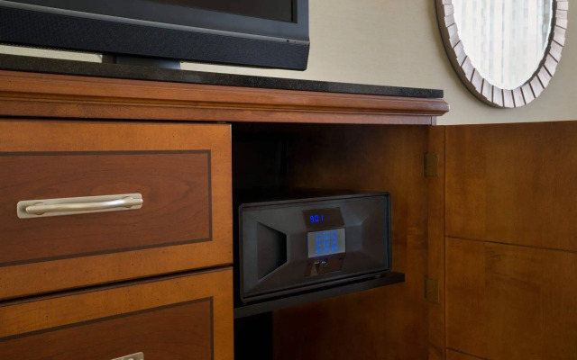 Toronto Airport Marriott Hotel