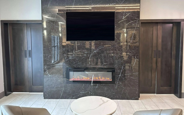 La Quinta Inn & Suites by Wyndham South Bend