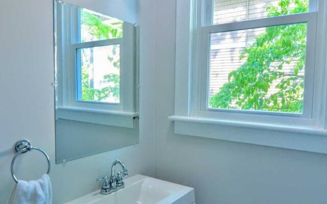 16 Cleveland Ave 2 Bedroom Home