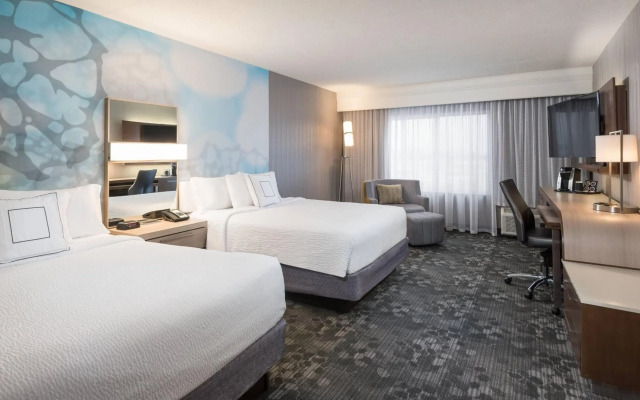 Courtyard by Marriott Toronto Vaughan