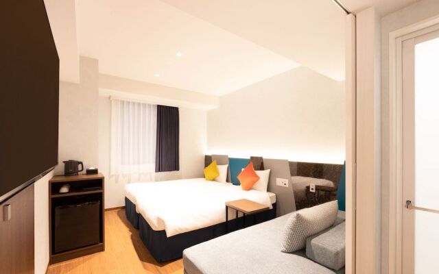 Karaksa Hotel Colors Tokyo Yaesu