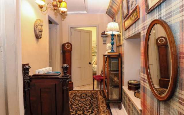 Wonderland Cottage