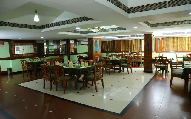 Mayura Residency