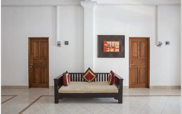 RedDoorz near Padang Galak Beach