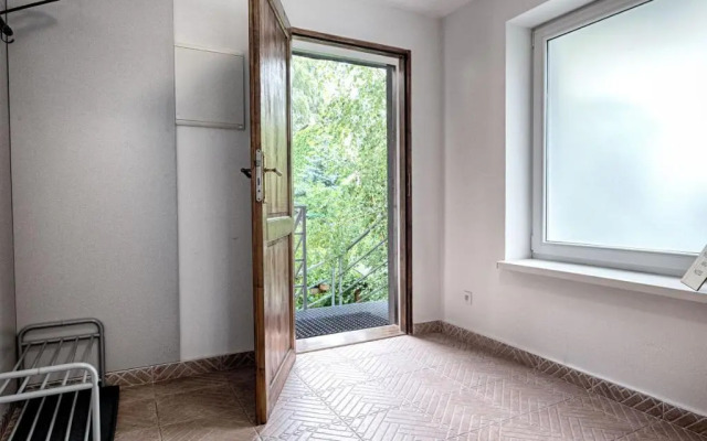 Bagry Rooms