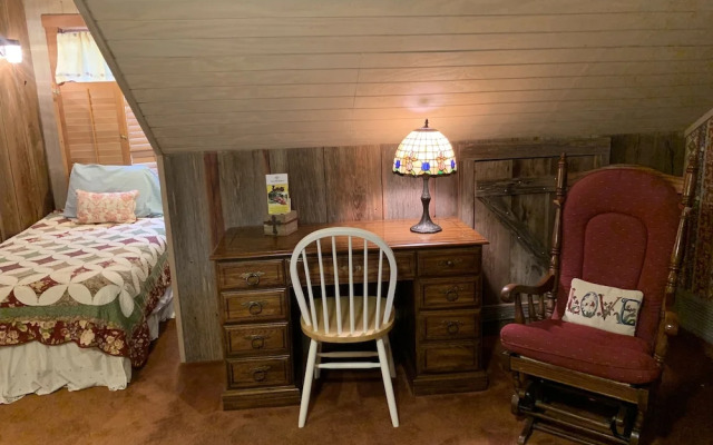 Kuebler Waldrip Haus B&B