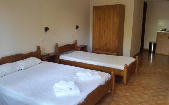 Stelios Rooms