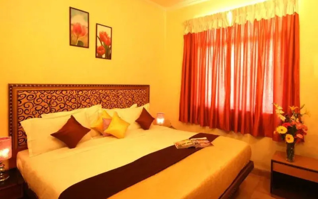 Town House Resort Candolim (Magnum Resort)