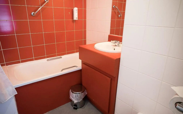 Travelodge Belfast Central