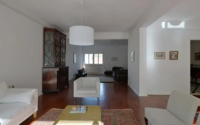 Feels Like Home - Principe Real Elegance
