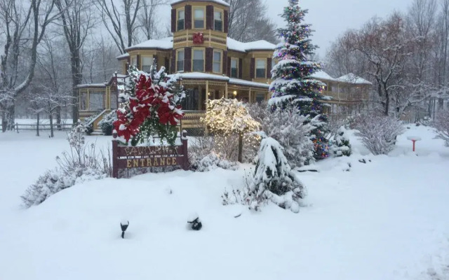 Fairlawn Inn