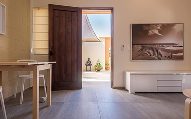 The Vibe Bed & Breakfast - Adults Only