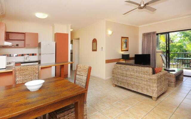 Nautilus Holiday Apartments