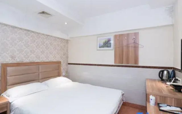 Wuhu Jiahua Express Hotel
