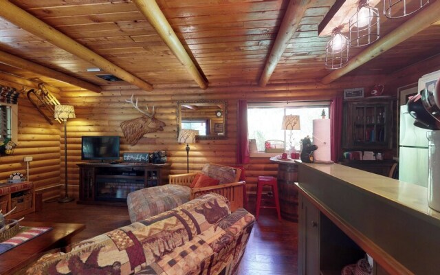 Merry Cabin in the Merry Canyon