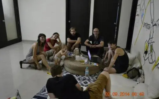 Jugaadus' Eco Hostel