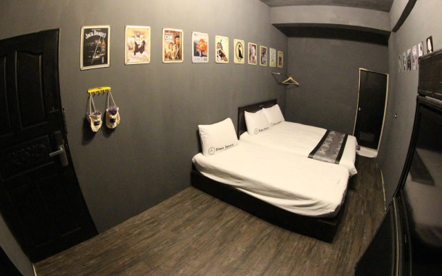 Time House Chain Hualien Train Station Hostel
