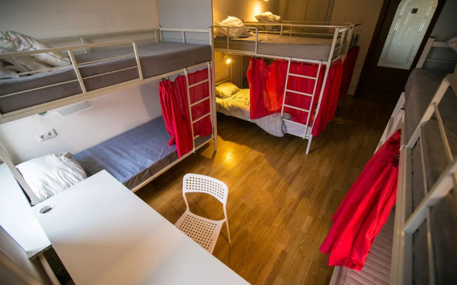 Minihotel Higher Clouds