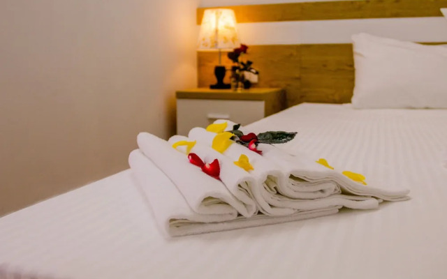 Cat Ba Golden Palace Hotel