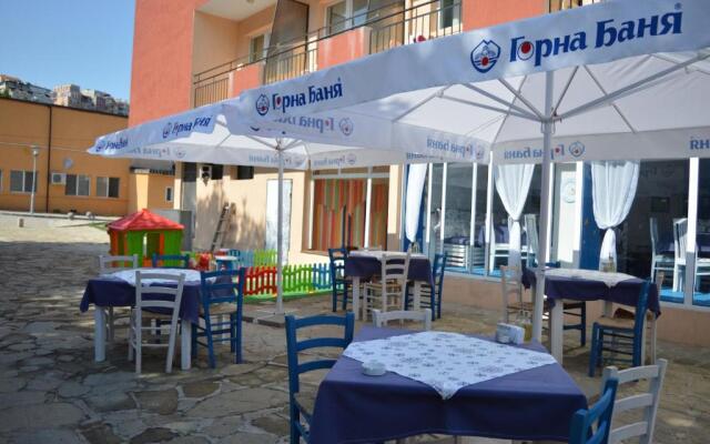 Green Life Apartments Sozopol