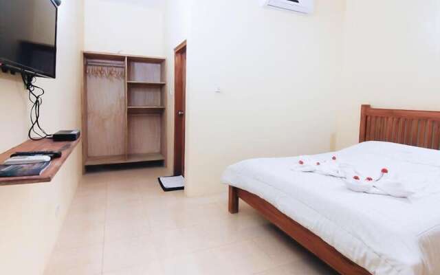 Sama - Sama Bungalow