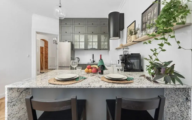 Apartment Wrocław Wapienna by Renters
