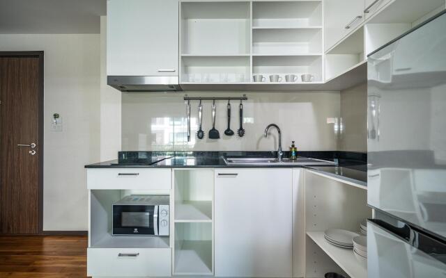 The Title Rawai beachfront. Convenient apartment with washer