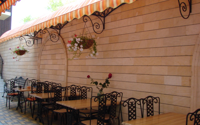 Anapa Patio