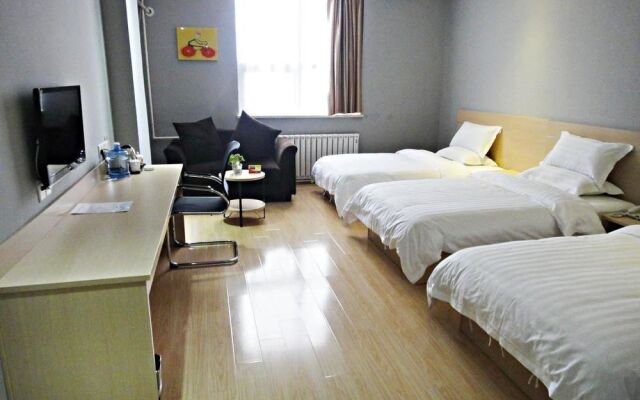 Super 8 Hotel