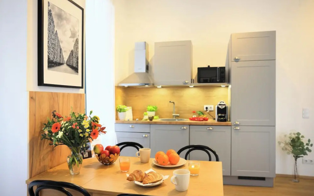 Jimmys Apartments XXL