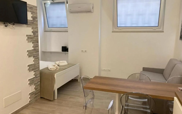 Teatro Apartments Giardino Inglese
