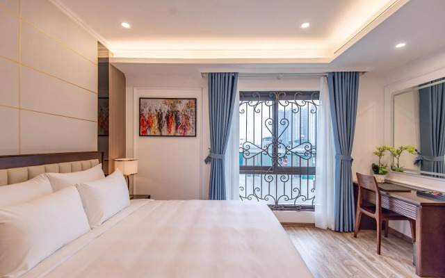 Reyna Luxury Hotel