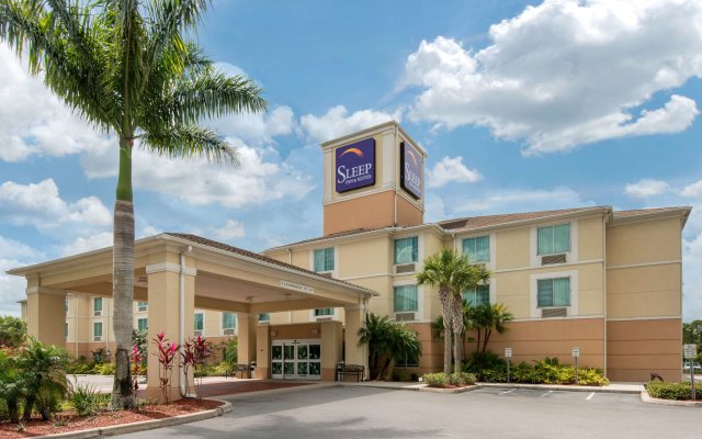 Sleep Inn & Suites Port Charlotte - Punta Gorda