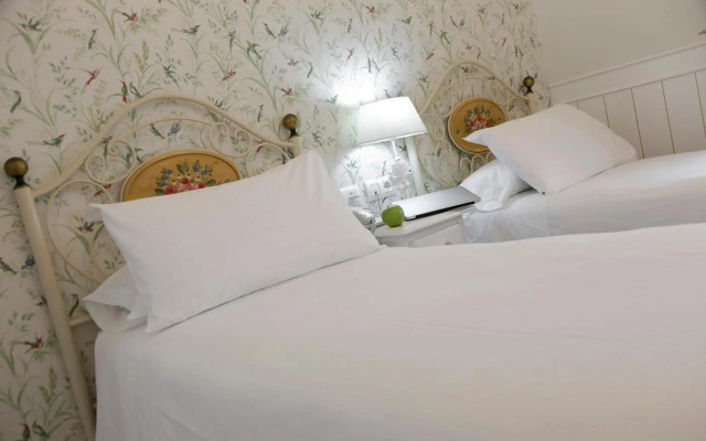 Basic Hotel Puerta de Sevilla